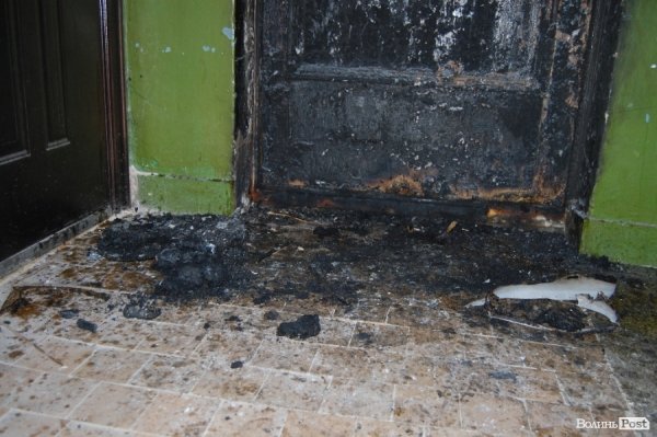 У центрі Луцька – пожежа. ФОТО. ДОПОВНЕНО