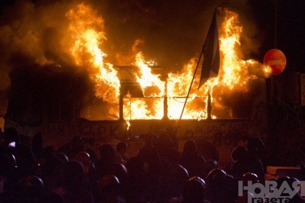 Вражаючі фото сутичок на Грушевського