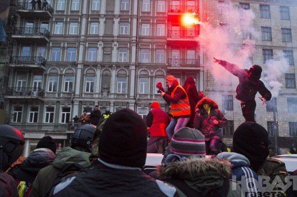 Вражаючі фото сутичок на Грушевського