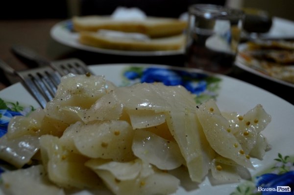 Мойва в «Кришталі» або Вперед у минуле! Смачного Луцька!