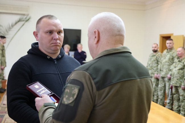 Троє прикордонників з Волині отримали державні нагороди. ФОТО