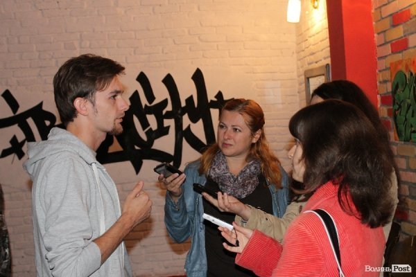 У Луцьку Павло Коробчук презентував «реквієм за гопніками». ФОТО