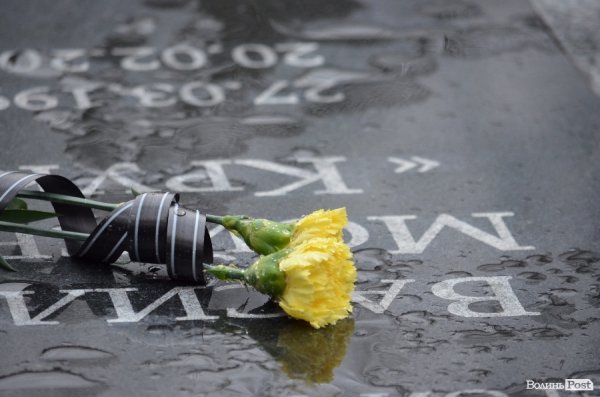 Герої не вмирають: піша хода Луцьком. ФОТО