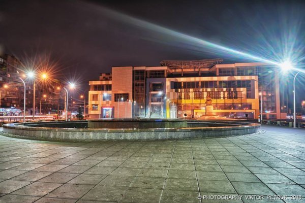 Опублікували вражаючі фото вечірнього Луцька