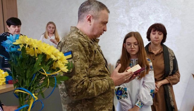 Родини отримали посмертні нагороди волинських Героїв