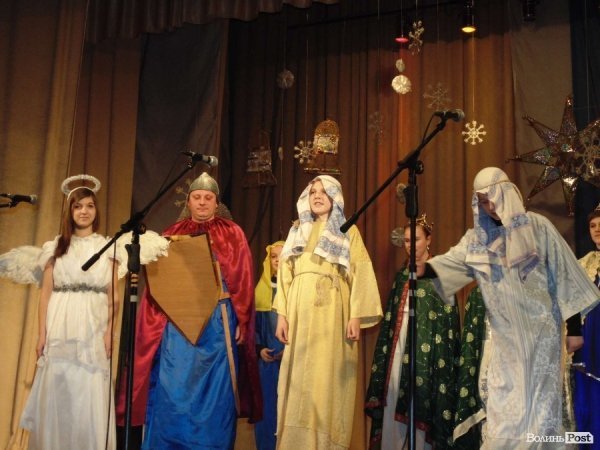 У Луцьку - фестиваль вертепів. ФОТО