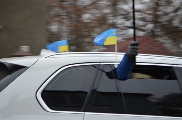 Автопробіг у Луцьку: усіх кличуть на майдан. ФОТО. ВІДЕО