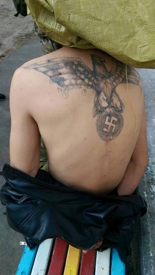  Росіянин розповів як воював на Донбасі за «ДНР» і показав свастику