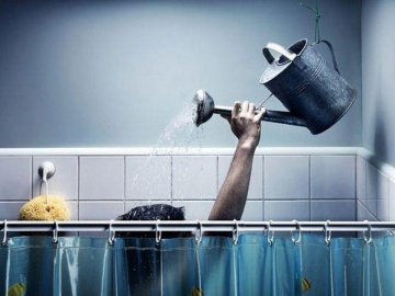 У Луцьку чотири багатоквартирні будинки сидять без гарячої води. ВІДЕО