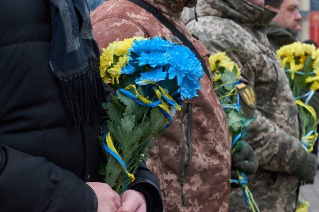 У Луцьку вшанували пам'ять загиблих захисників. ФОТО