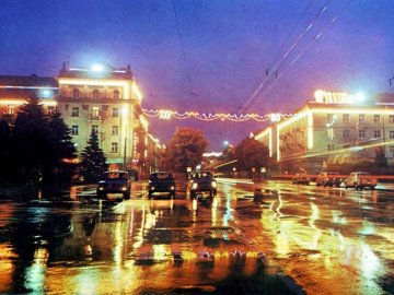 Нічний центр Луцька понад 40 років тому. РЕТРОФОТО