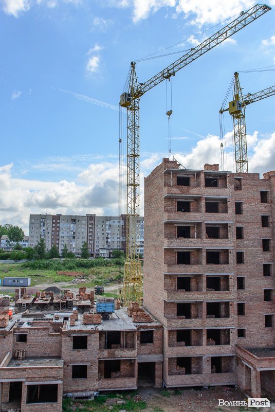 У Луцьку продовжують будувати комфортні та сучасні оселі у ЖК «Caramel Residence». ФОТО*