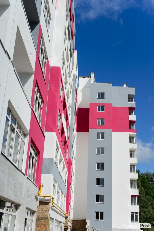 У Луцьку продовжують будувати комфортні та сучасні оселі у ЖК «Caramel Residence». ФОТО*