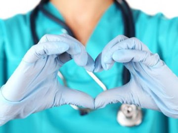 Андрій Покровський та «СВІДОМІ» привітали медиків із професійним святом