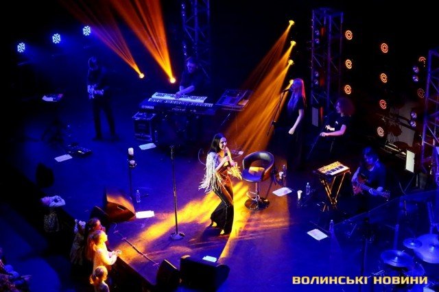 Джамала привезла до Луцька «Крила». ФОТОРЕПОРТАЖ