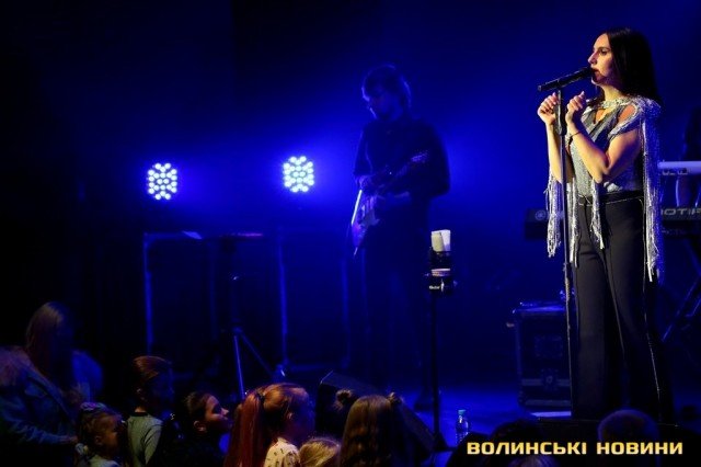 Джамала привезла до Луцька «Крила». ФОТОРЕПОРТАЖ