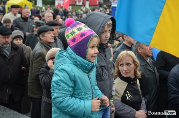 «Порошенківський» концерт у центрі Луцька. ФОТО
