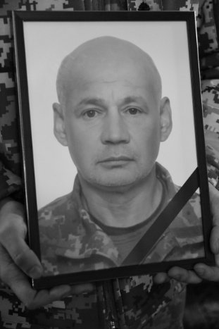 У Луцьку провели в останню дорогу Героїв Олексія Масурова та Богдана Ніколайчука. ФОТО