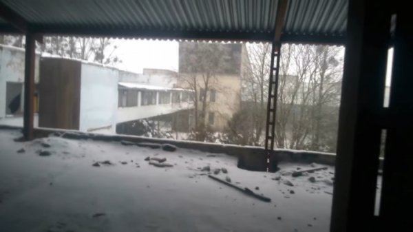 Підлітки влаштували екскурсію закинутим заводом у Нововолинську