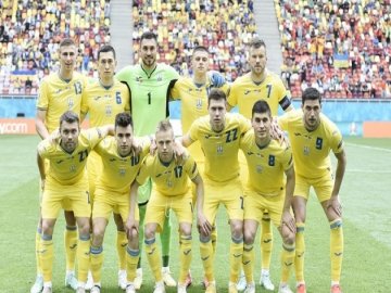 Збірна України вперше в історії вийшла до 1/8 фіналу чемпіонату Європи з футболу