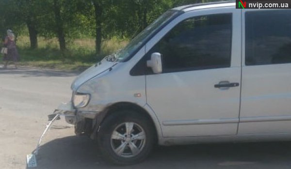 В аварії на Волині  зіткнулися два  буси Mercedes. ФОТО