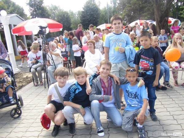 У Луцьку відкрили «Діснейленд». ФОТО