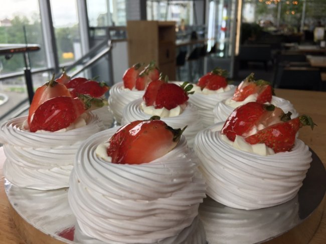 У «Промені» – знижки на солодощі у кафе «Ring Coffee»*