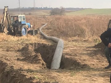 У Луцьку реконструювали аварійний водогін: мережа пройде під Стиром.ФОТО