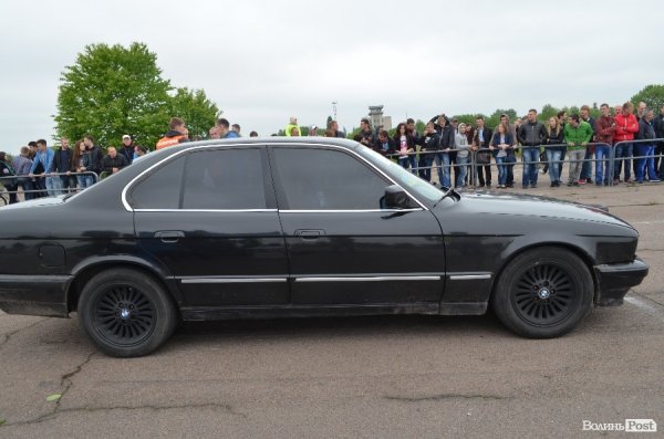 Під Луцьком визначили переможця з дрег-рейсінгу. ФОТО