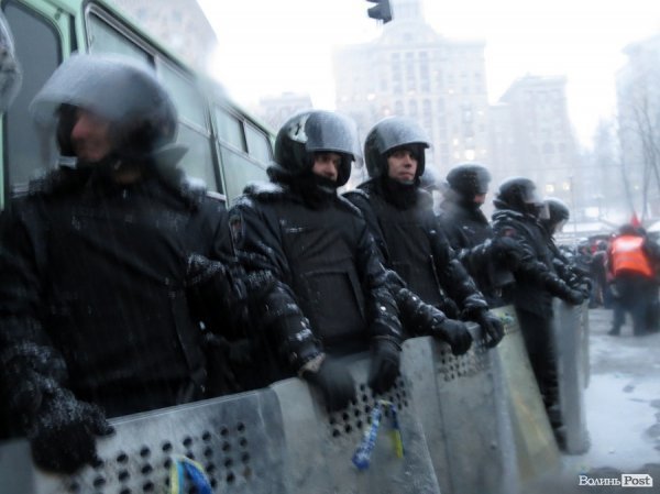 По різні боки щитів. НОТАТКИ ОЧЕВИДЦЯ. ФОТО