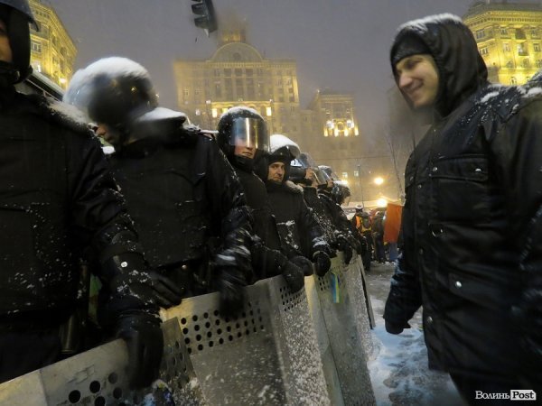 По різні боки щитів. НОТАТКИ ОЧЕВИДЦЯ. ФОТО