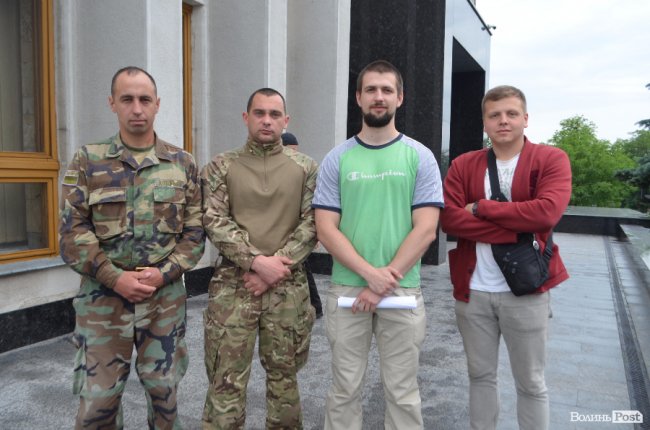 У Палиці проігнорували атовців