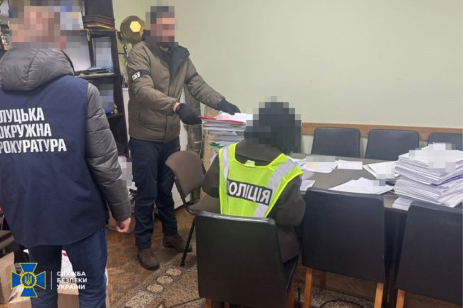 На Волині викрили посадовця міськради та директора спортшколи на розтраті понад 1,3 млн грн бюджетних коштів