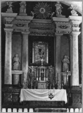 Втрачений костел у Володимирці на фото 1920-х років