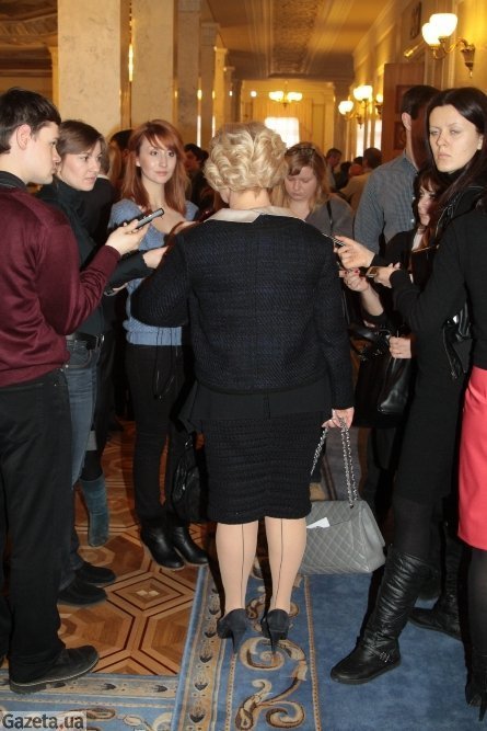 Як депутати нудьгують у Раді. ФОТО