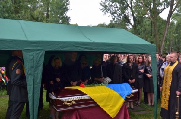 У Києві перепоховали останки волинського полковника 51 ОМБр. ФОТО. ВІДЕО