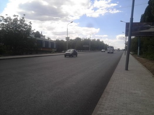 В Луцьку комплексно проводять ремонтно-відновлювальні роботи. ФОТО