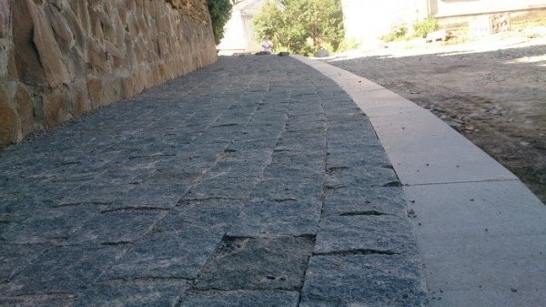 В Луцьку комплексно проводять ремонтно-відновлювальні роботи. ФОТО