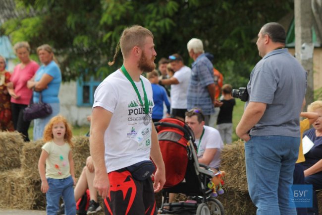 Пливли, крутили педалі і бігли: на Волині відбувся Чемпіонат України з крос-триатлону