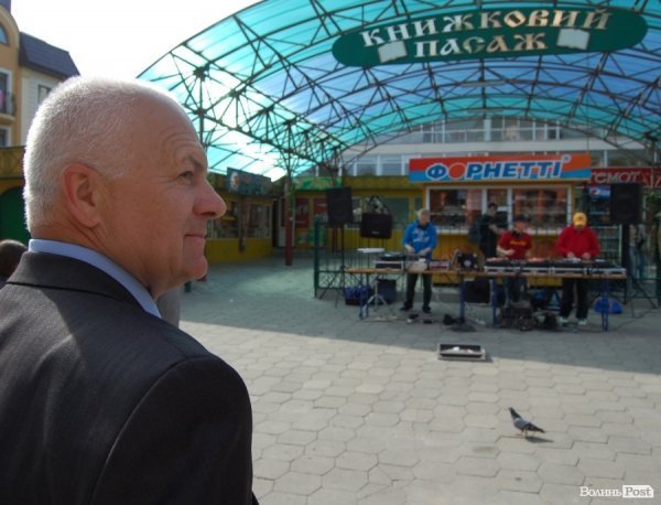 Неформальні екскурсії, музичні вулиці, історія просто неба: Луцьк заманює туристів