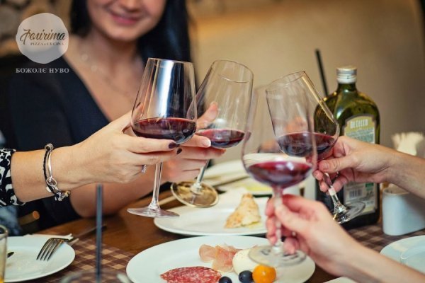 «Божоле нуво» прибуло до Луцька. ФОТО*