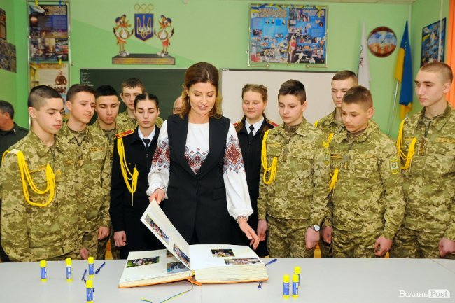 Поповнення у «патрульці» та візит Марини Порошенко. Добрі новини Волині