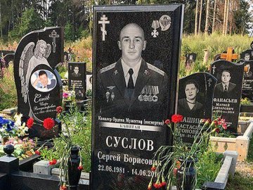 ЗМІ знайшли поховання російських військових, які брали участь в активних боях на Донбасі