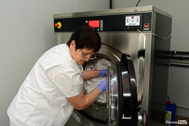 «SKF», «HappyKidsClub», «Modern Expo»: єдина екопральня у Луцьку робить бездоганними речі заводів, салонів та дитсадків* 