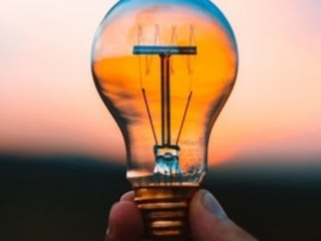 Де на Волині та у Луцьку будуть відключати світло 25 серпня. АДРЕСИ