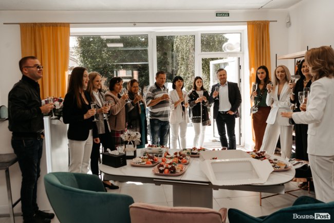 У Луцьку відкрили меблевий шоурум BESELL*