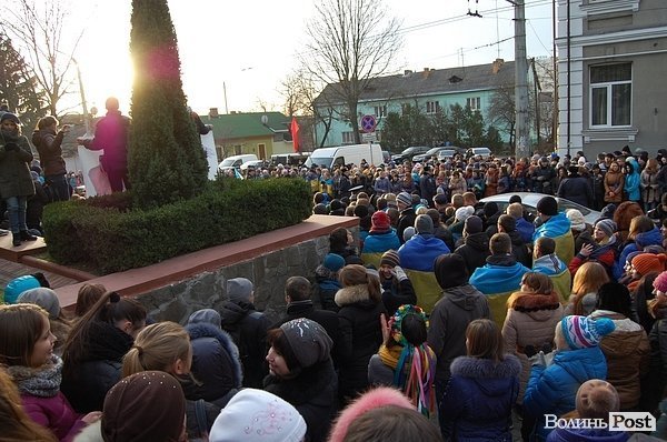 Третій день Нового Майдану у Луцьку. ФОТО