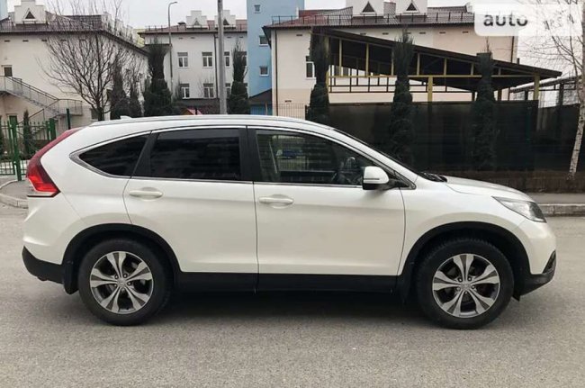 ТОП-10 найдорожчих автівок депутатів Луцької міськради