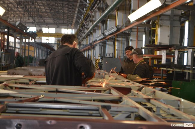 Пошук конструктиву і спростування чуток: день депутата на луцькому «Богдані». ФОТО