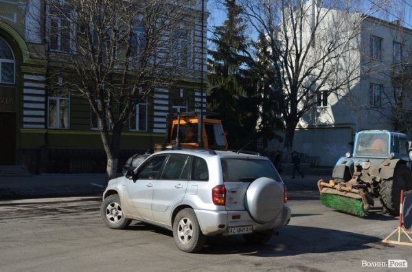 Ремонт вулиці Винниченка в Луцьку обійдеться в мільйон гривень. ФОТО